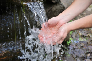 Sauberes Wasser dank einer Kleinkläranlage